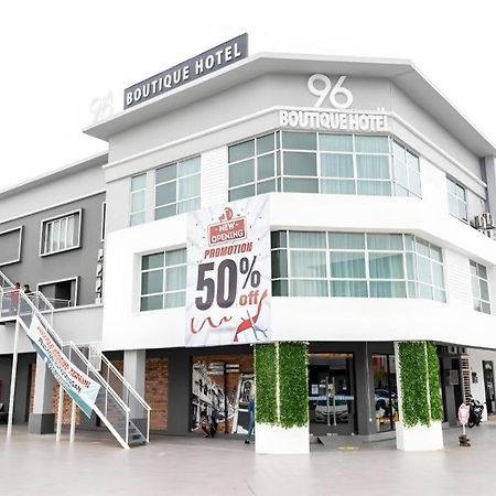 96 Boutique Hotel Malacca Екстериор снимка